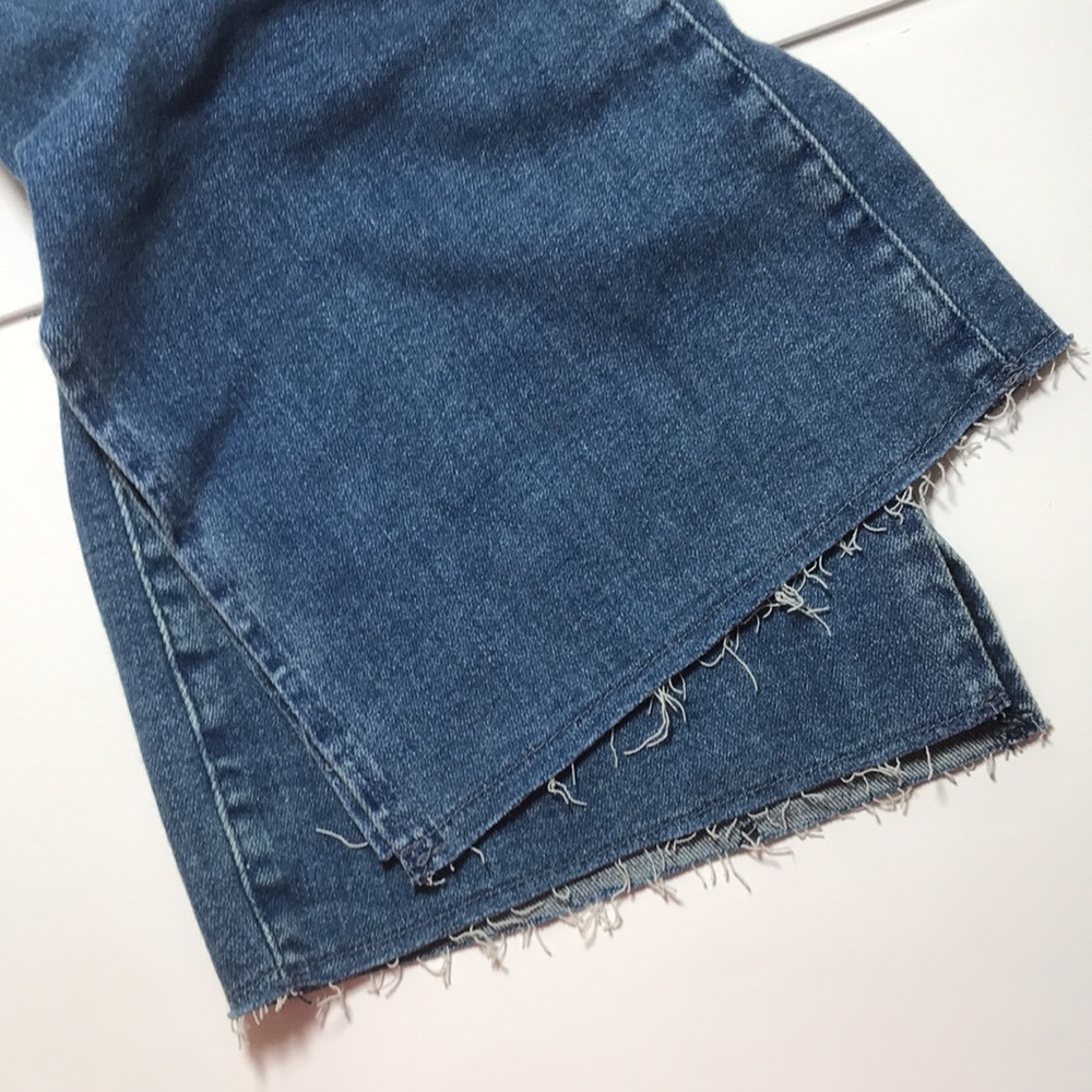 🍄 Pilcro and the Letterpress High-Rise Skinny Bootcut Medium Wash Denim. - Picture 11 of 16